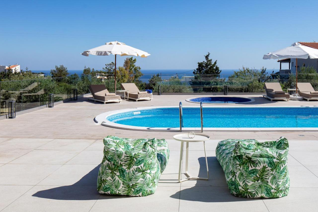 Villa Natura - With Private Heated Pool Tria Monastiria Bagian luar foto