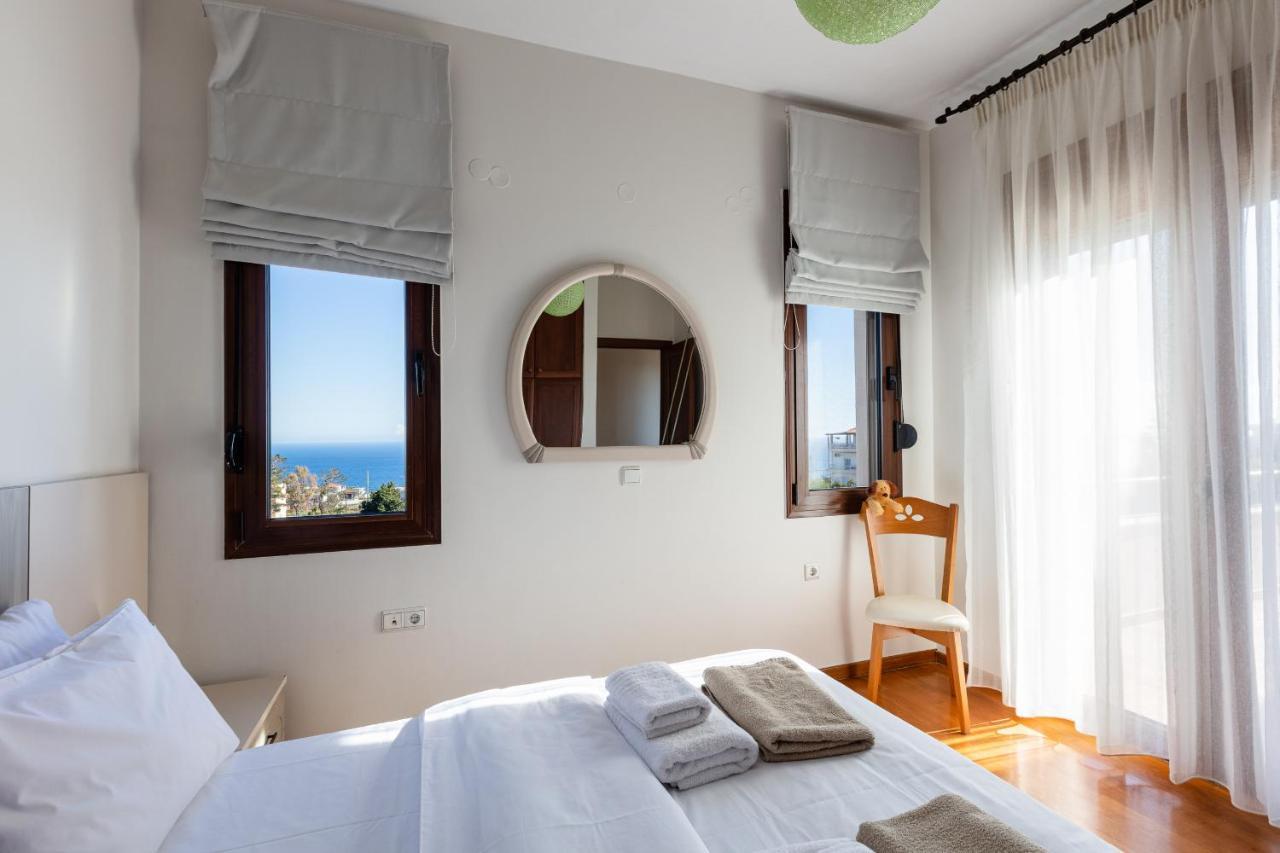 Villa Natura - With Private Heated Pool Tria Monastiria Bagian luar foto
